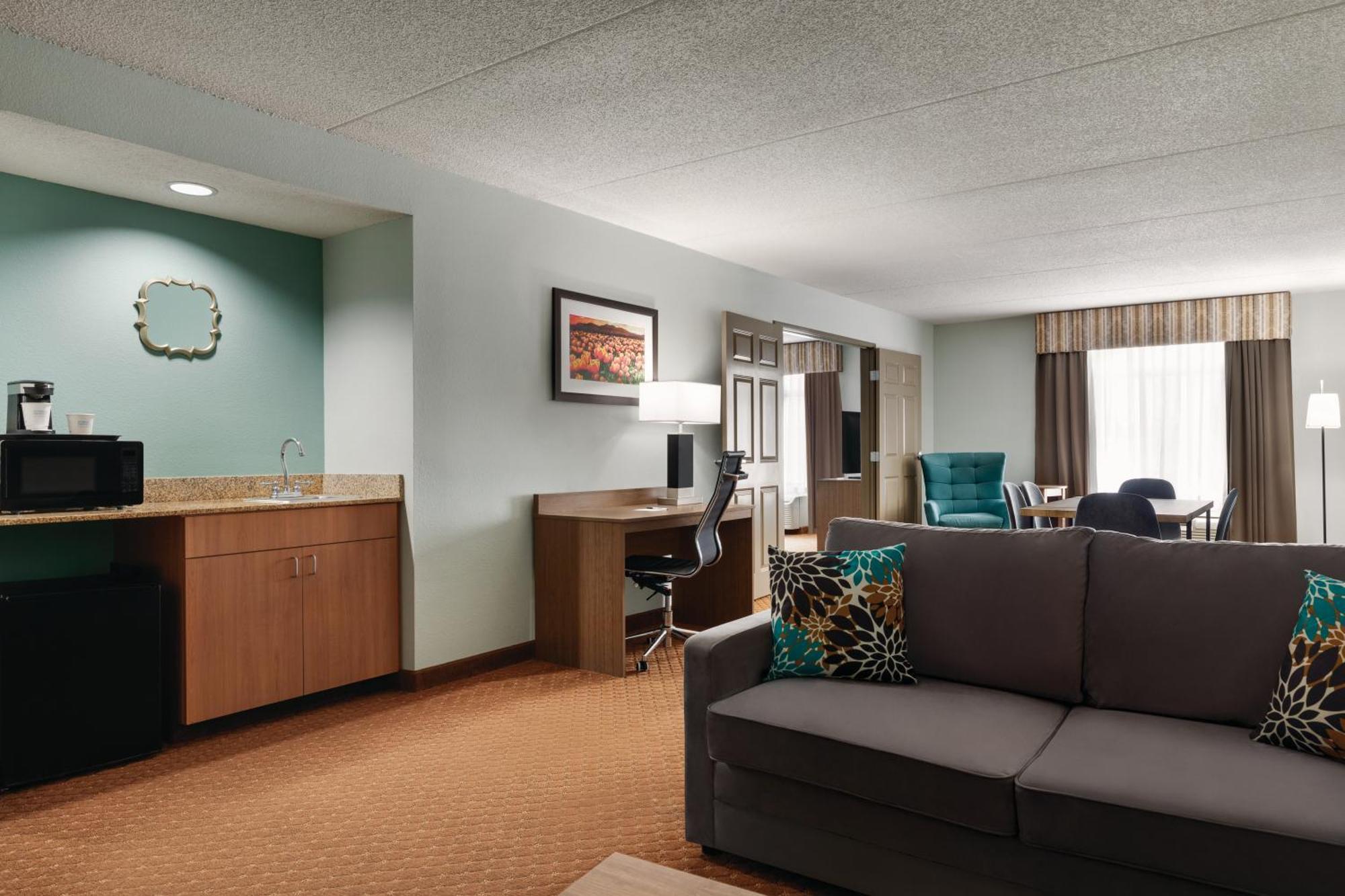Hotel Wingate By Wyndham East 3*