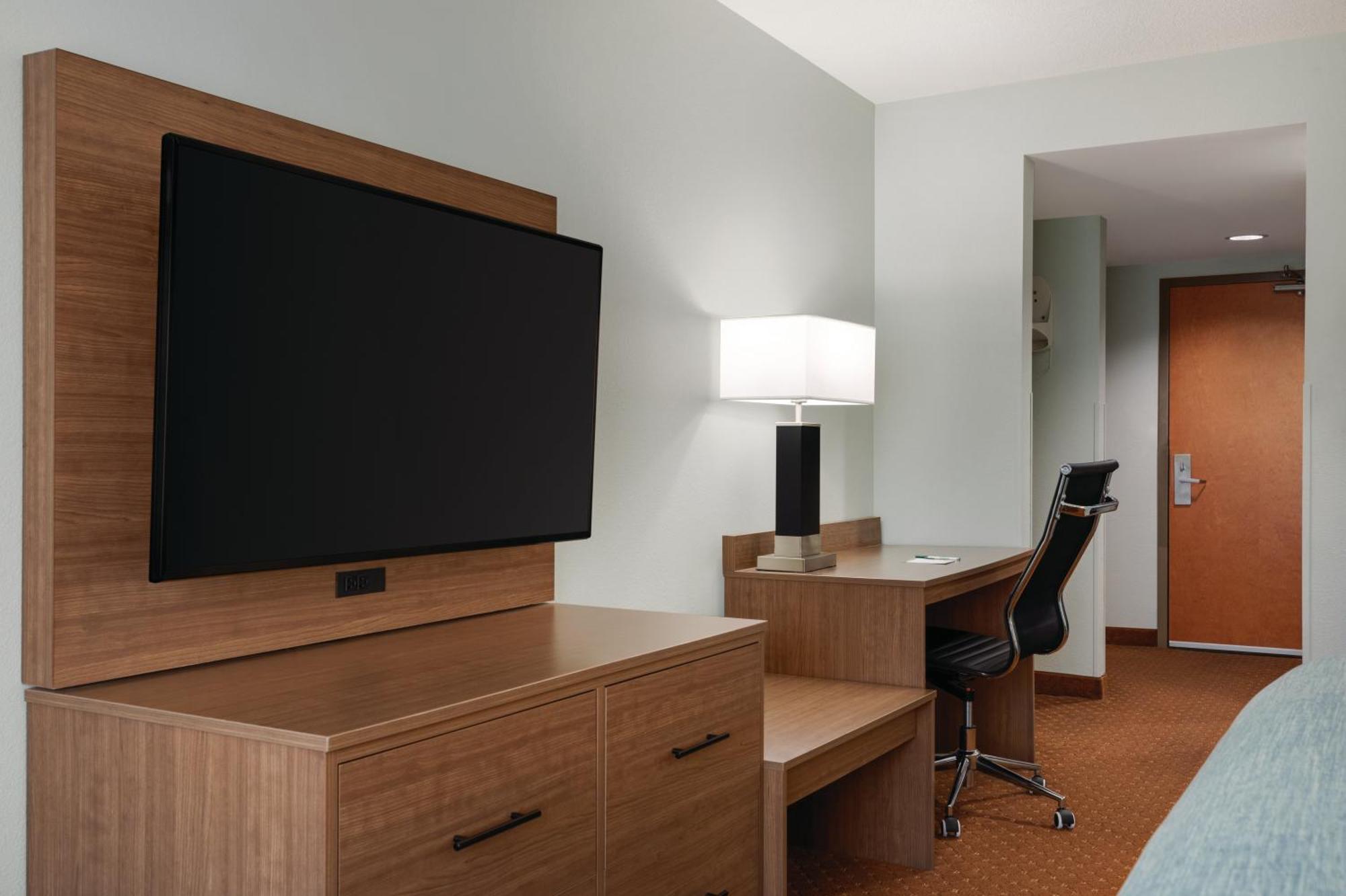 Hotel Wingate By Wyndham East